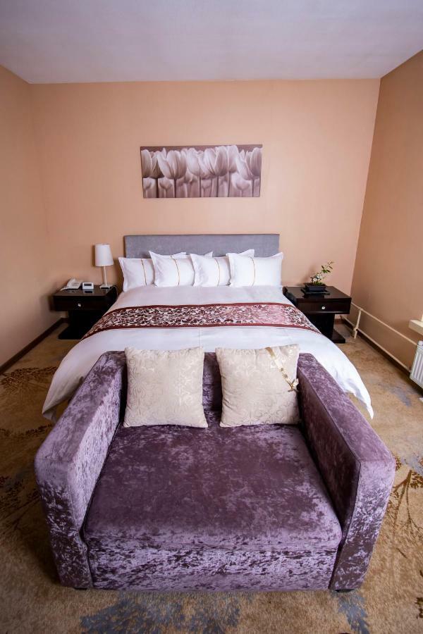 Mika Hotel Ουλάν Μπατόρ Εξωτερικό φωτογραφία